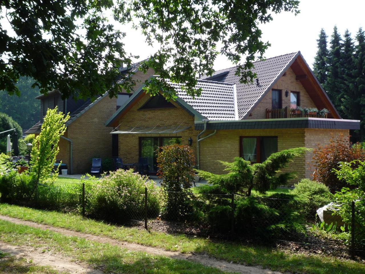 Ullas Gaestehaus Munster im Heidekreis Bagian luar foto